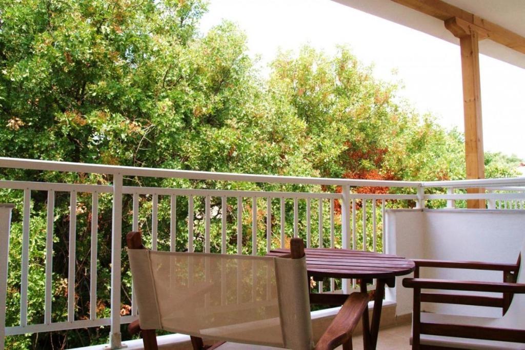 Maranton Beach Hotel Kinira Esterno foto