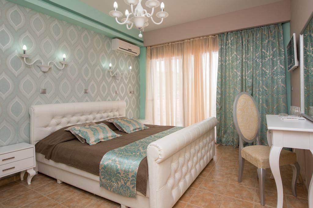 Maranton Beach Hotel Kinira Esterno foto