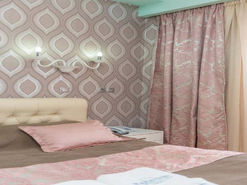 Maranton Beach Hotel Kinira Esterno foto